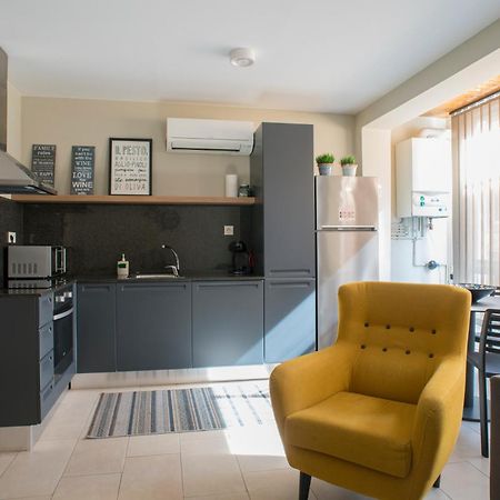 Apartaments Turistics Cardona II المظهر الخارجي الصورة